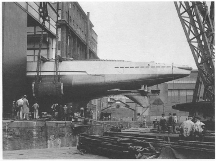 Trois lamas dans le désert en Bolivie.